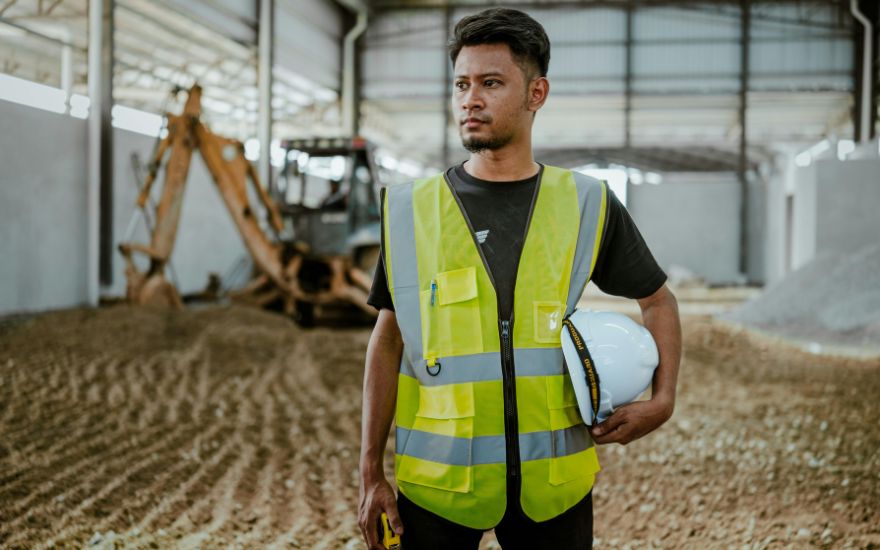 Why Industrial Construction Requires Specialized Expertise: A Builder’s Perspective